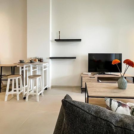 Soho Modern 55Sqm Studio With Secret Garden Apartman Athén Kültér fotó