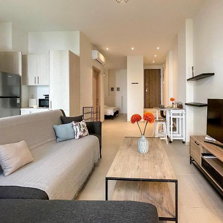 Soho Modern 55Sqm Studio With Secret Garden Apartman Athén Kültér fotó