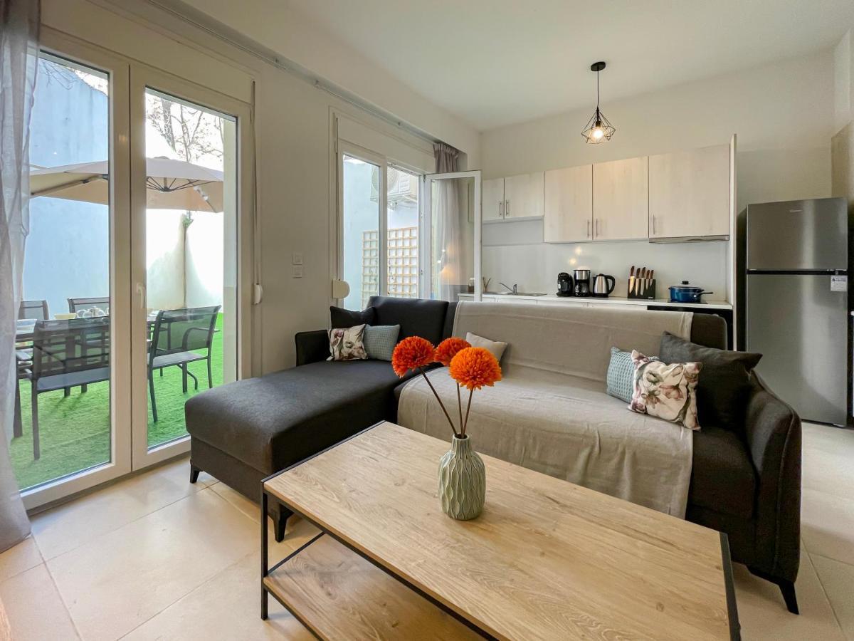 Soho Modern 55Sqm Studio With Secret Garden Apartman Athén Kültér fotó